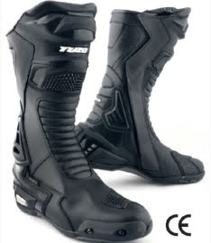 Bota Race Tornado Negras
