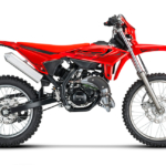 Betamotor-Young-Enduro-50-RR-2T-50-textslider-1080×648-01-1